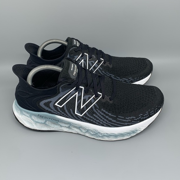 New Balance Fresh Foam 1080v11 Black Running Shoes Women's Sz 11D - Picture 1 of 10